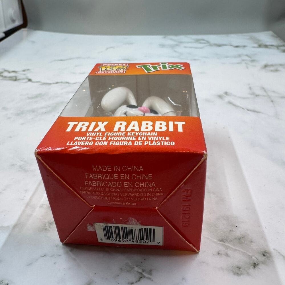 Trix Rabbit Funko Keychain - Picture 2 of 6